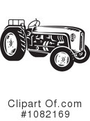 Tractor Clipart #1082169 by patrimonio