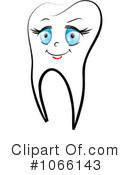 Tooth Clipart #1066143 by Vector Tradition SM